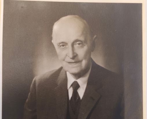 Alfred Priester (1878–1969)